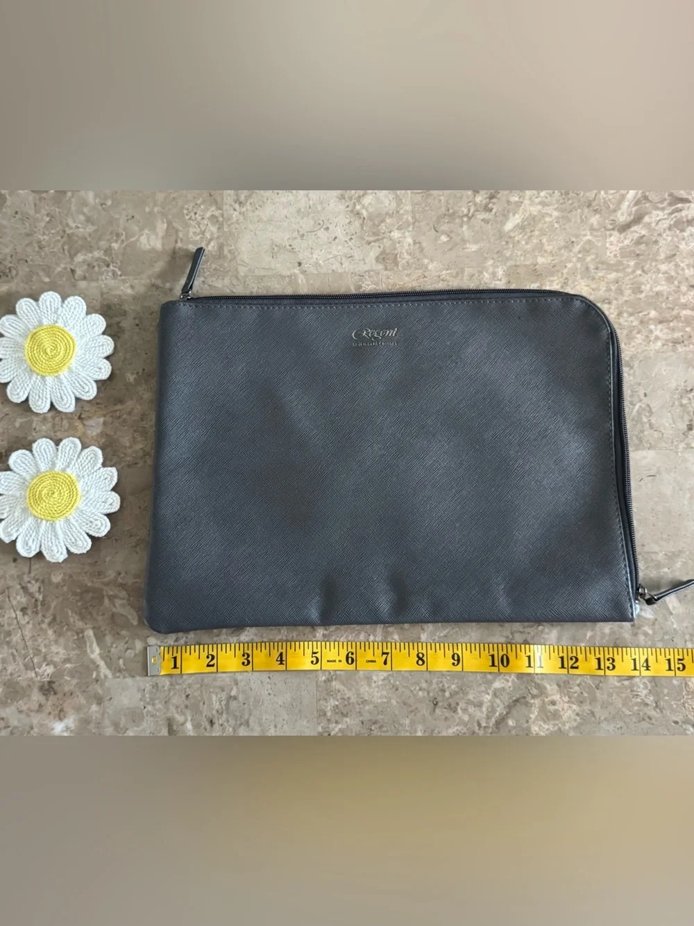 Regent Seven Seas Cruises Gray Saffiano Laptop Sleeve🩶🤍